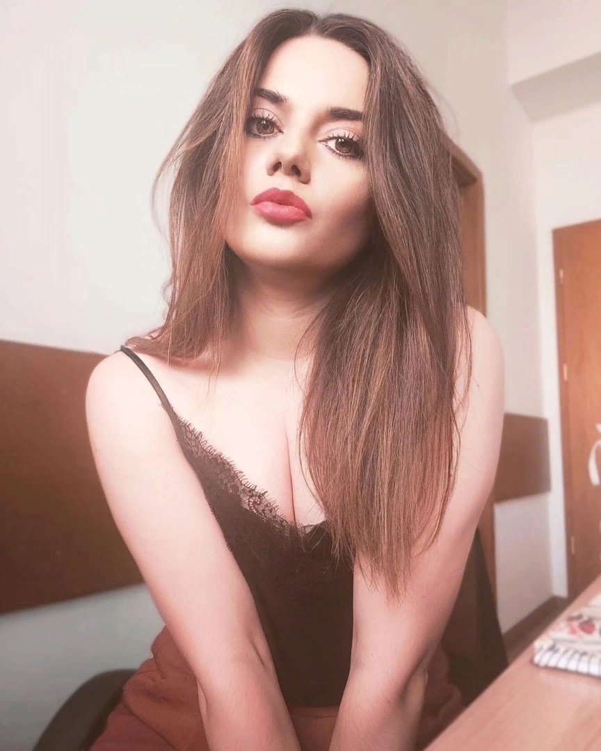 Otele Gelen Escort Bayan
